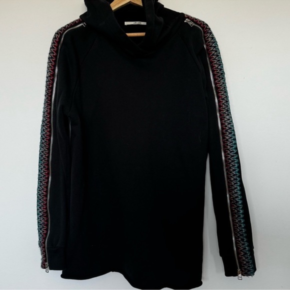 D'zzit New Fleece Black Hoodie Sweatshirt With Colorful Zipper Accents Size M - Picture 4 of 5